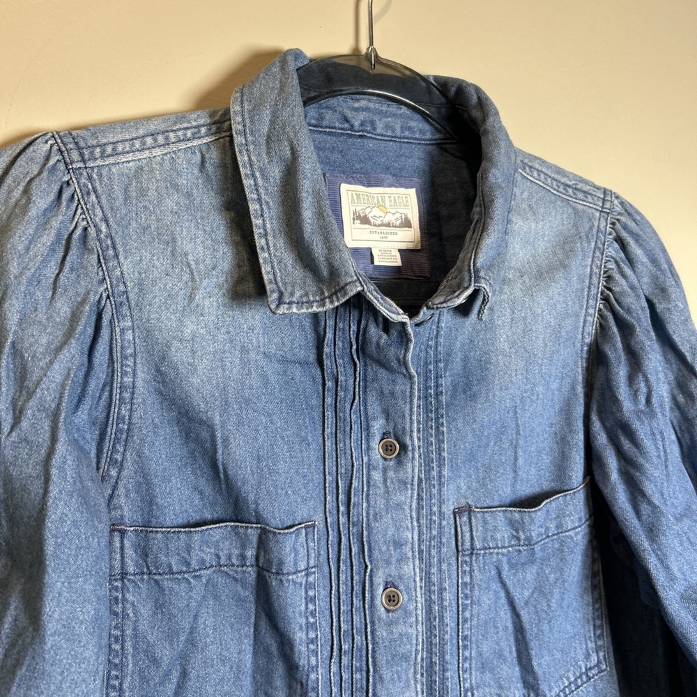 American Eagle Shirt Womens Medium Blue Denim Long Sleeve Button Up Pockets - Picture 5 of 12